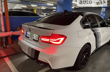 Седан BMW 3 Series 2013 в 