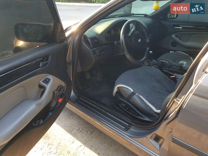 Универсал BMW 3 Series 2005 в Южноукраинске