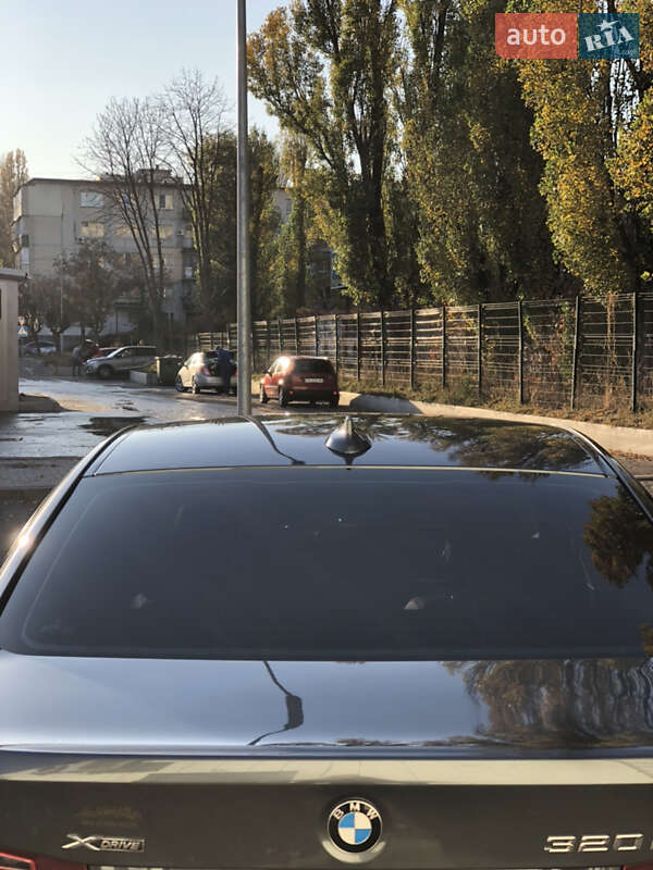 Седан BMW 3 Series 2015 в Києві