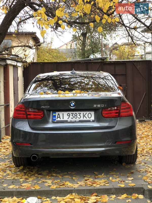 Седан BMW 3 Series 2015 в Києві