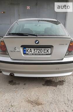 Купе BMW 3 Series 2002 в Городке