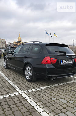 Універсал BMW 3 Series 2009 в Львові