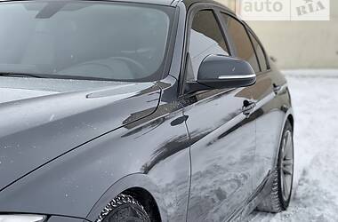 Седан BMW 3 Series 2012 в Тульчине