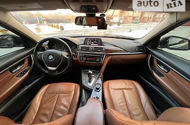 Седан BMW 3 Series 2013 в Львове