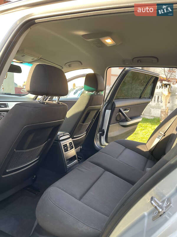 Универсал BMW 3 Series 2011 в Ивано-Франковске