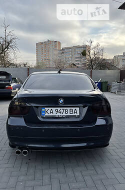 Седан BMW 3 Series 2005 в 