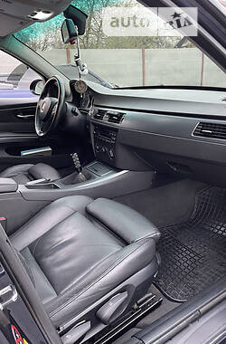 Седан BMW 3 Series 2005 в 