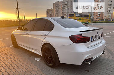 Седан BMW 3 Series 2016 в 