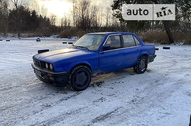 Седан BMW 3 Series 1985 в Обухове