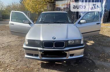 Купе BMW 3 Series 1994 в Макарові