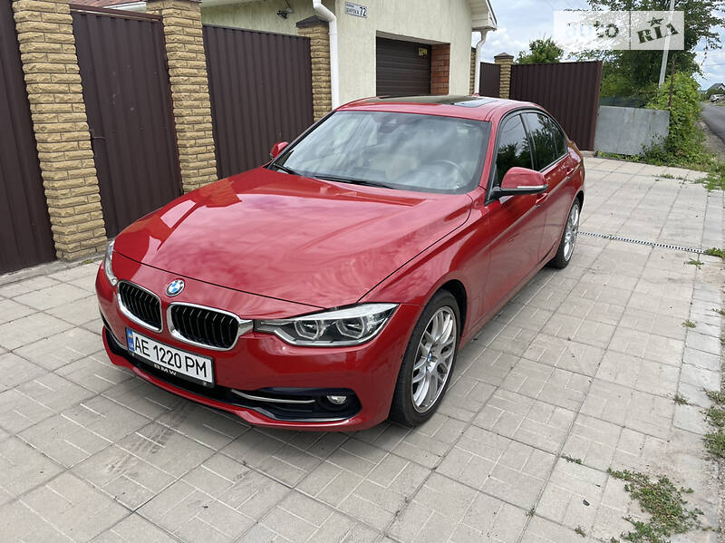 Седан BMW 3 Series 2015 в Днепре фото Седан BMW 3 Series 2015 в Днепре