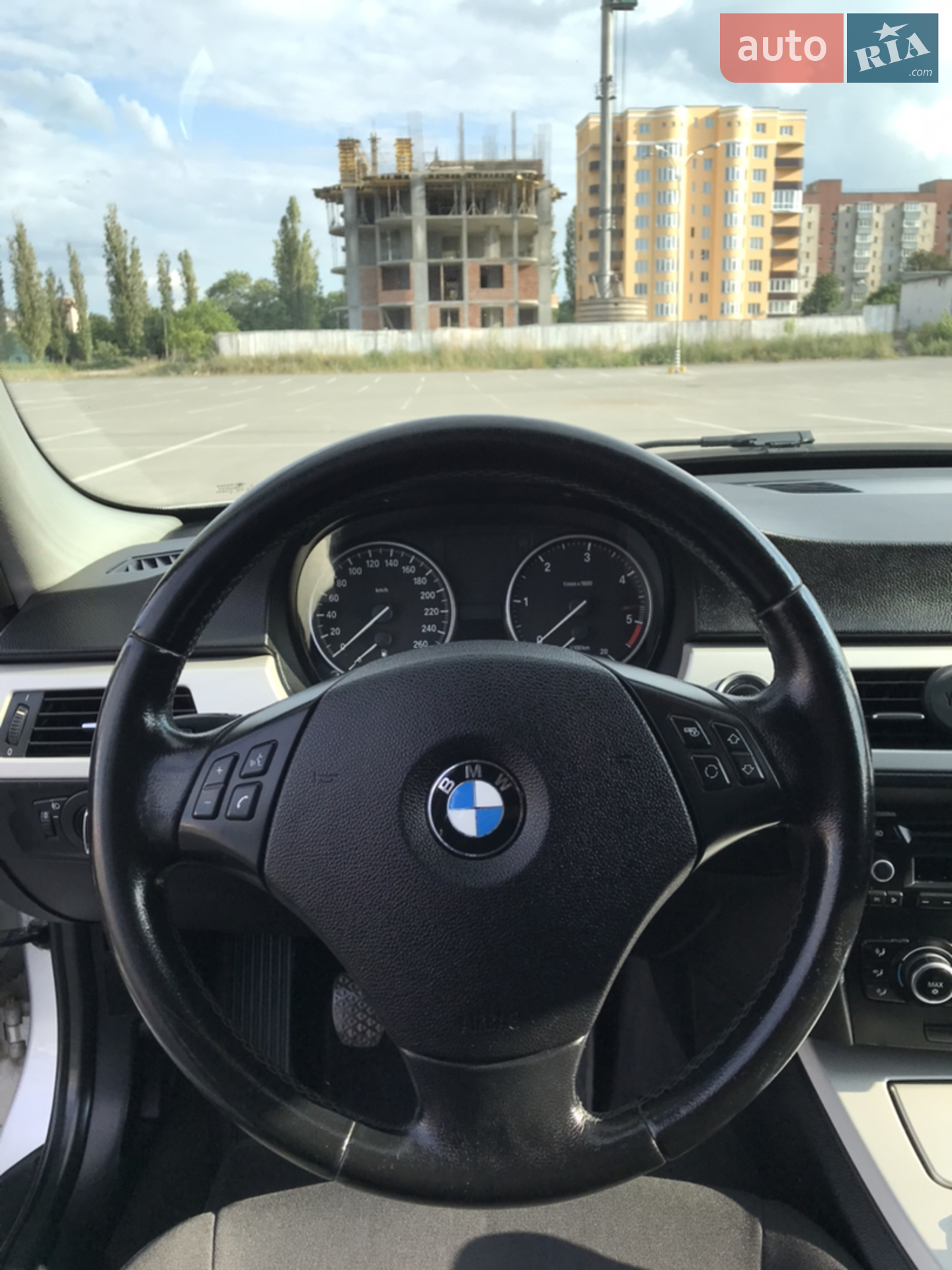 2010 BMW 3er - мініатюра 10