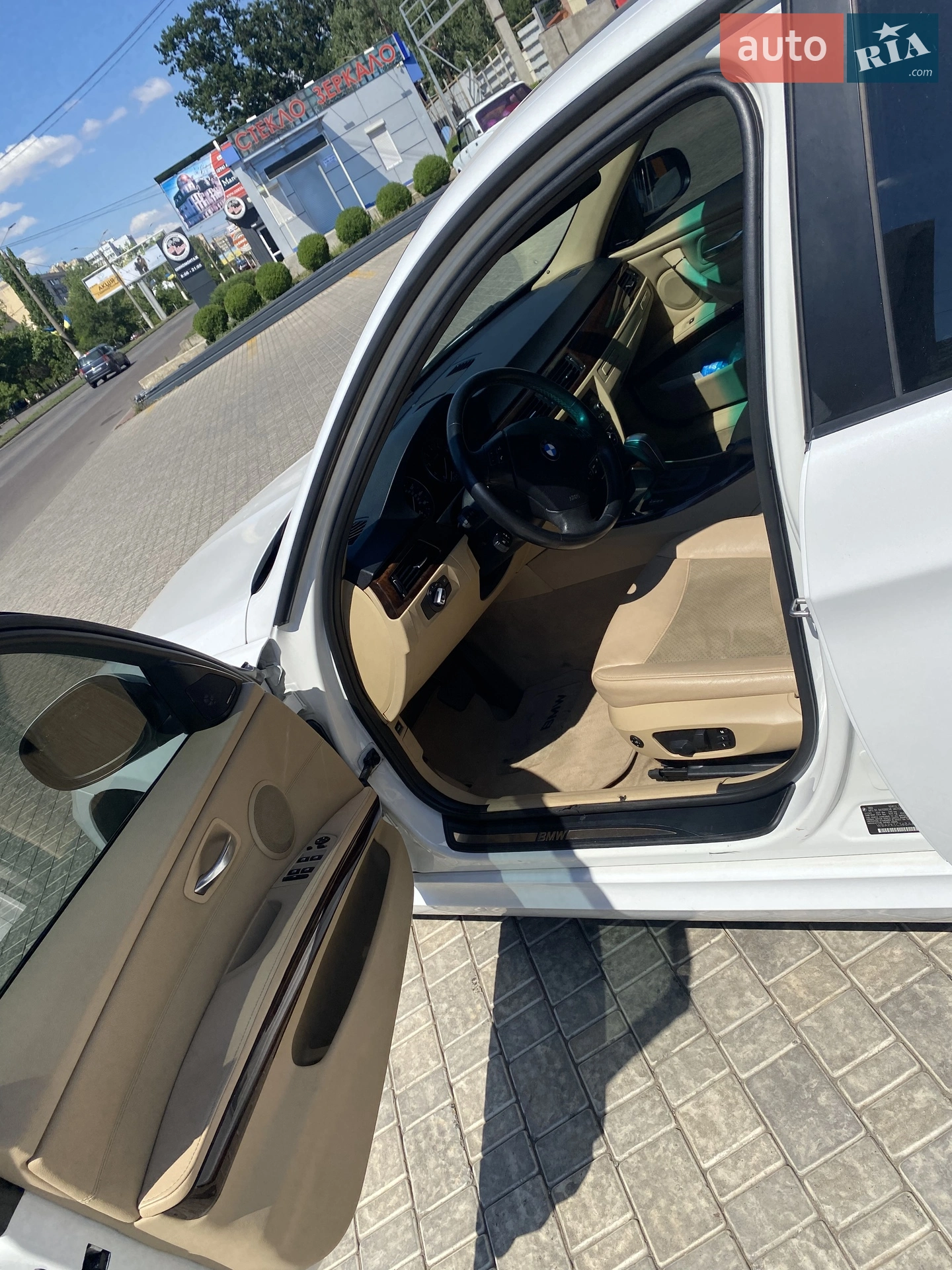 2010 BMW 3er - мініатюра 21