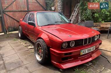 Седан BMW 3 Series 1985 в Харкові