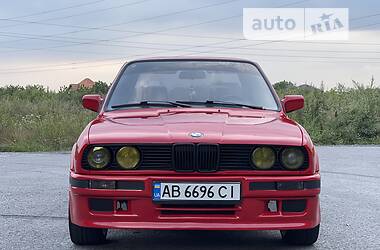 Седан BMW 3 Series 1988 в Вінниці