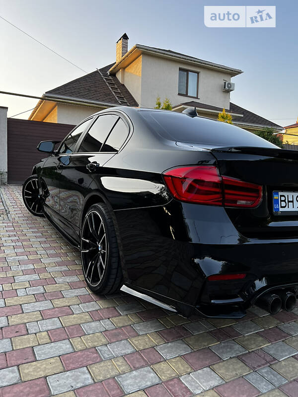 Седан BMW 3 Series 2016 в Одесі