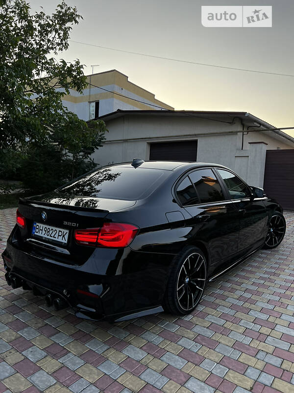 Седан BMW 3 Series 2016 в Одесі