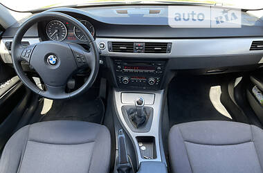 Универсал BMW 3 Series 2007 в Смеле