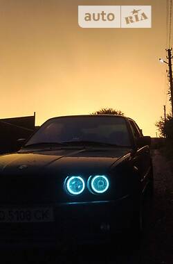 Купе BMW 3 Series 1986 в 