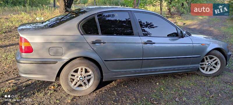 Седан BMW 3 Series 2003 в Першотравенске фото 10 Седан BMW 3 Series 2003 в Першотравенске