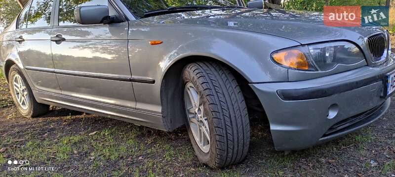Седан BMW 3 Series 2003 в Першотравенске фото 27 Седан BMW 3 Series 2003 в Першотравенске