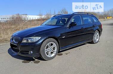 Универсал BMW 3 Series 2009 в Киеве