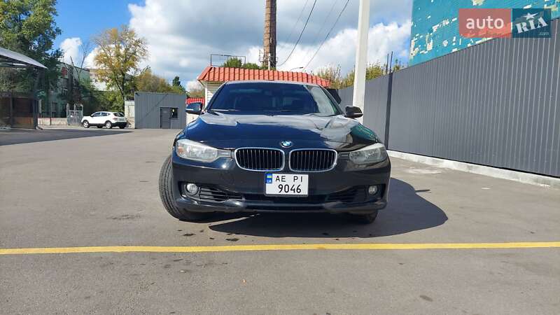 BMW 3 Series 2013