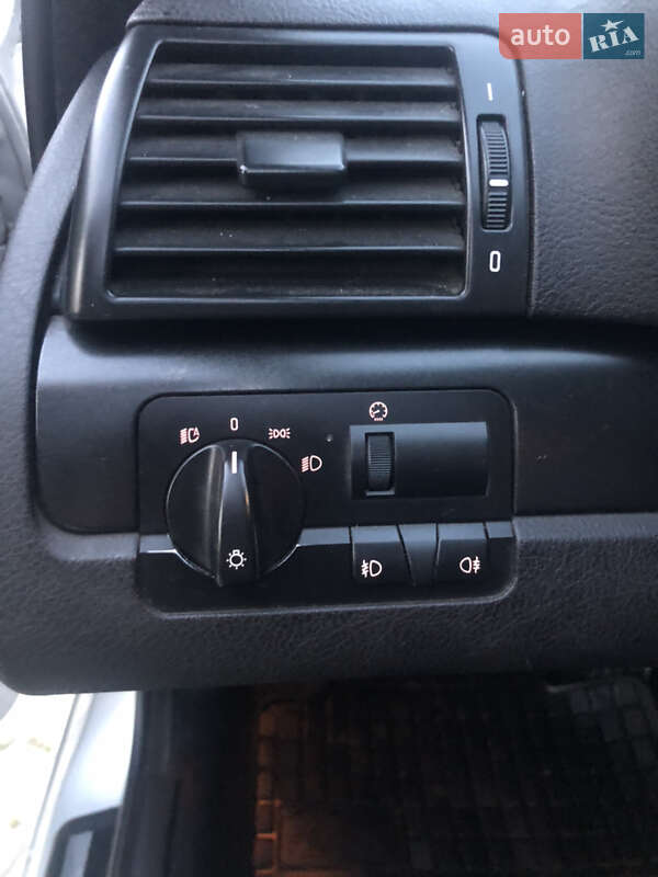 Універсал BMW 3 Series 2004 в Борщеві