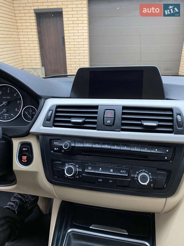Универсал BMW 3 Series 2015 в Ровно
