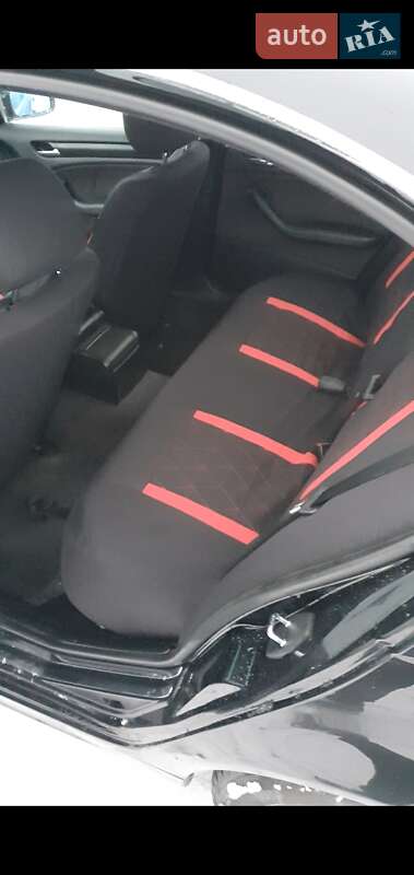 Седан BMW 3 Series 2004 в Берегово фото 10 Седан BMW 3 Series 2004 в Берегово