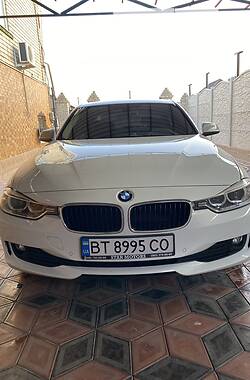 Седан BMW 3 Series 2015 в Тернополе