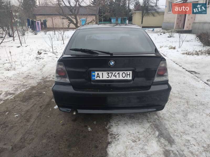 Хэтчбек BMW 3 Series 2002 в Киеве
