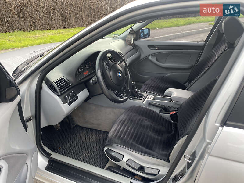 Седан BMW 3 Series 2002 в Одессе