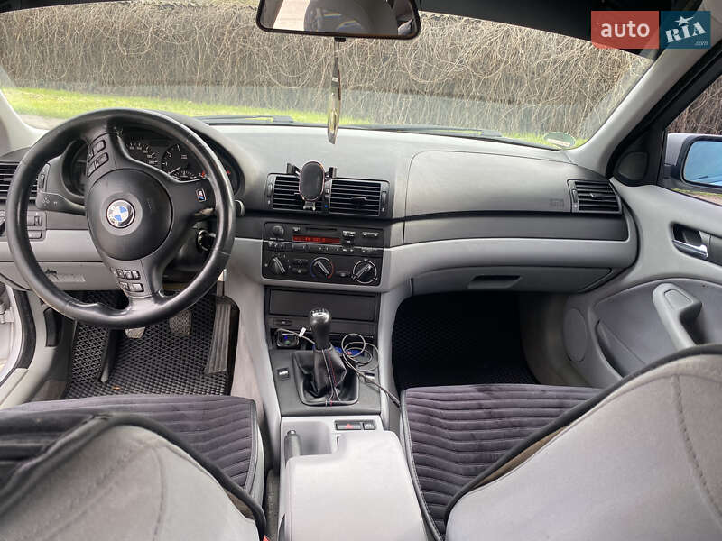 Седан BMW 3 Series 2002 в Одессе