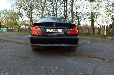 Седан BMW 3 Series 2004 в Корсуне-Шевченковском