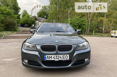 Універсал BMW 3 Series 2011 в Житомирі