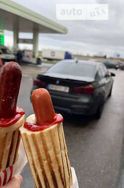 Седан BMW 3 Series 2016 в 