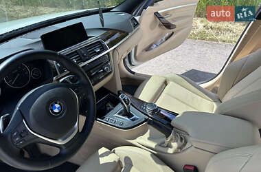 Седан BMW 3 Series 2015 в 