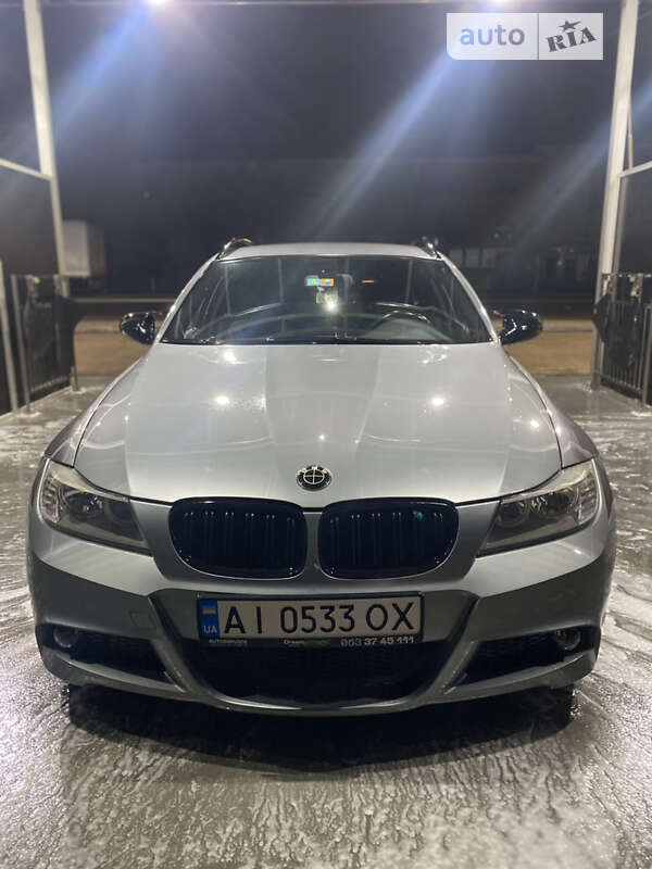 BMW 3 Series 2009