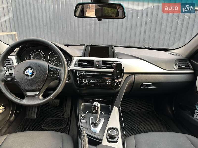 Универсал BMW 3 Series 2015 в Киеве фото 16 Универсал BMW 3 Series 2015 в Киеве