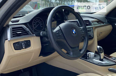 Седан BMW 3 Series 2017 в Сумах