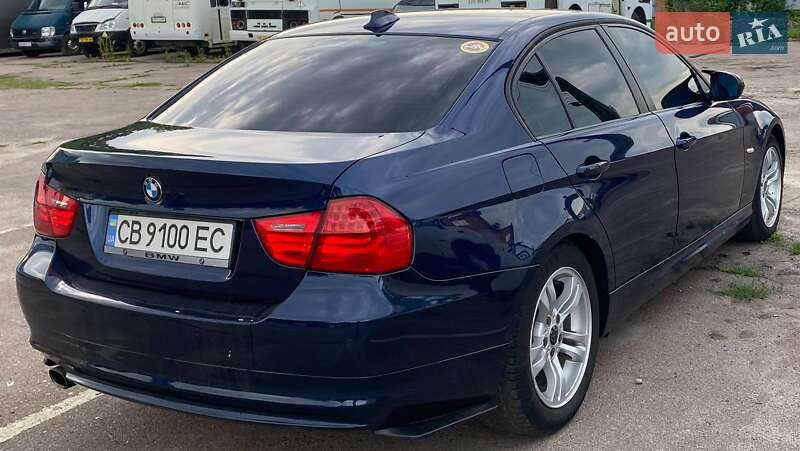 Седан BMW 3 Series 2010 в Нежине
