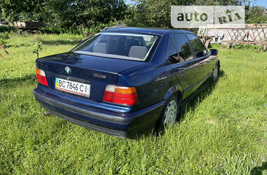 Седан BMW 3 Series 1993 в Львове