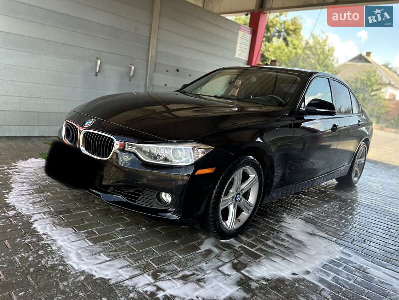 Седан BMW 3 Series 2014 в Млинове фото 30 Седан BMW 3 Series 2014 в Млинове