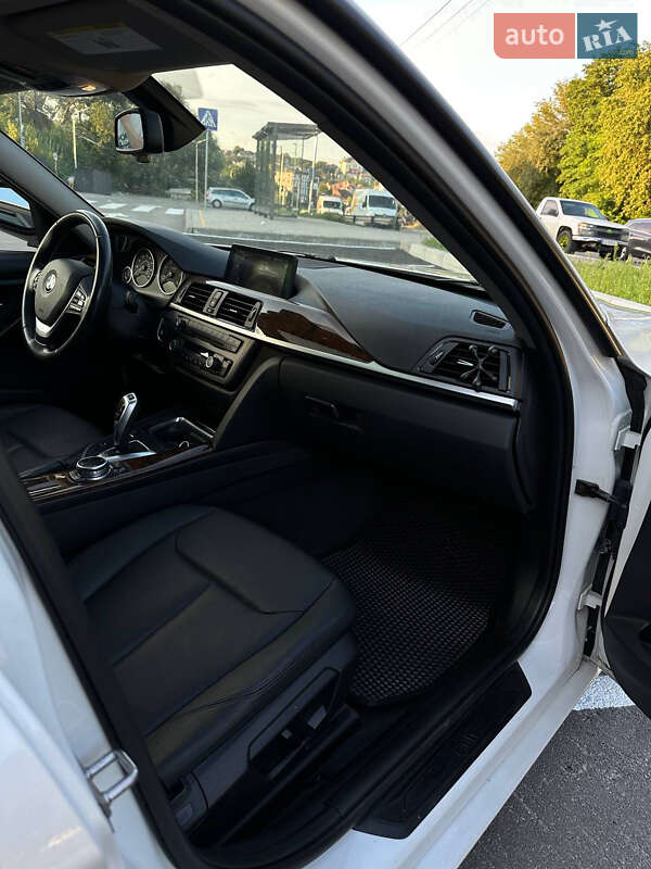 Седан BMW 3 Series 2013 в Киеве