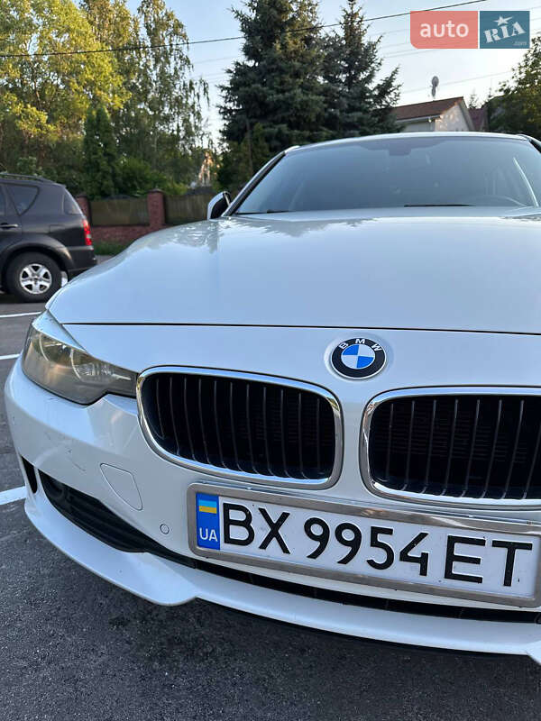 Седан BMW 3 Series 2013 в Киеве