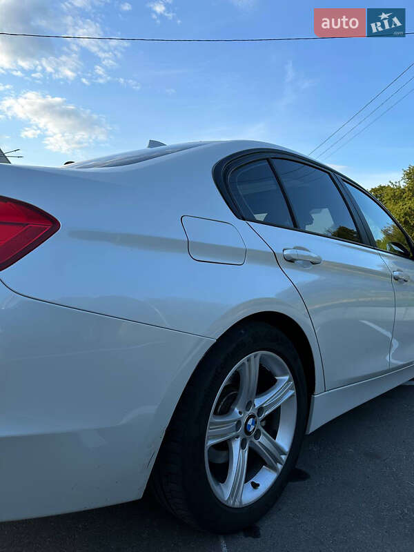 Седан BMW 3 Series 2013 в Киеве