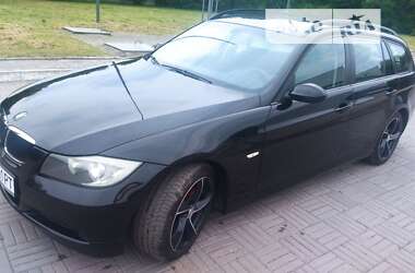 Универсал BMW 3 Series 2008 в Жидачове