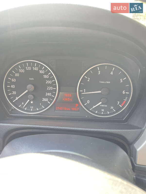 Седан BMW 3 Series 2005 в Києві