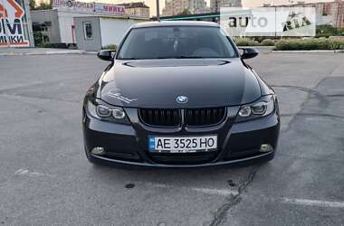 Седан BMW 3 Series 2005 в Дніпрі